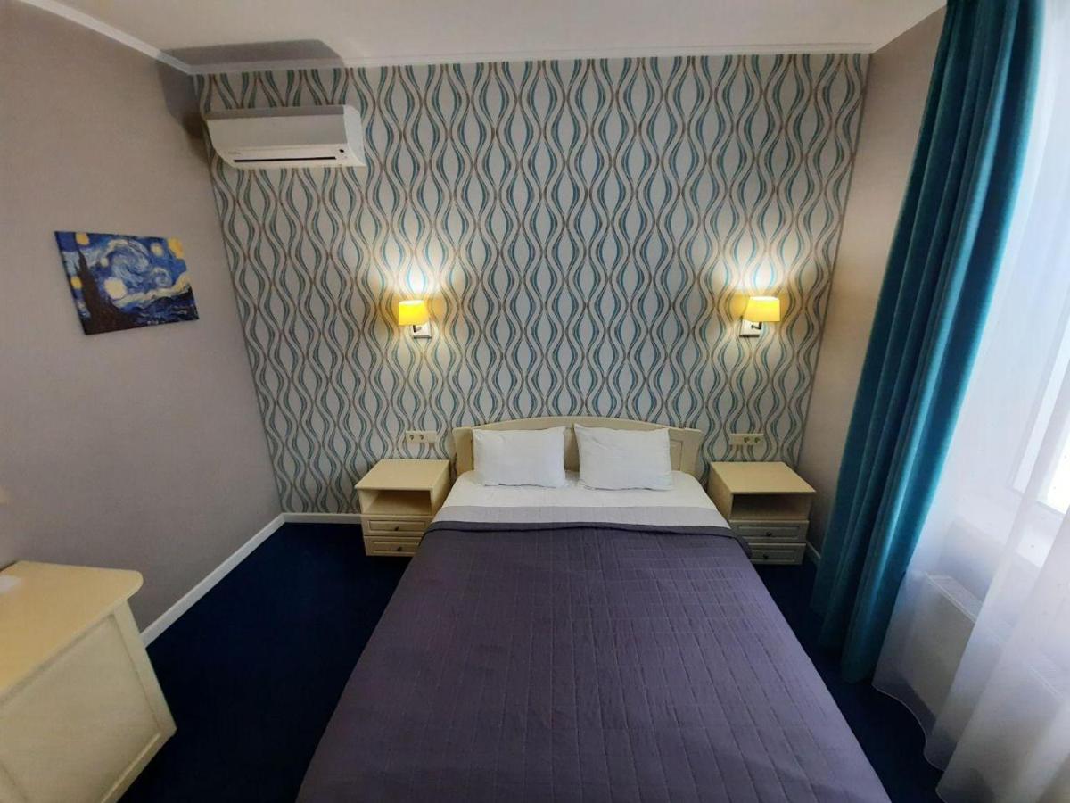 Hotel Ajur Одеса Екстериор снимка