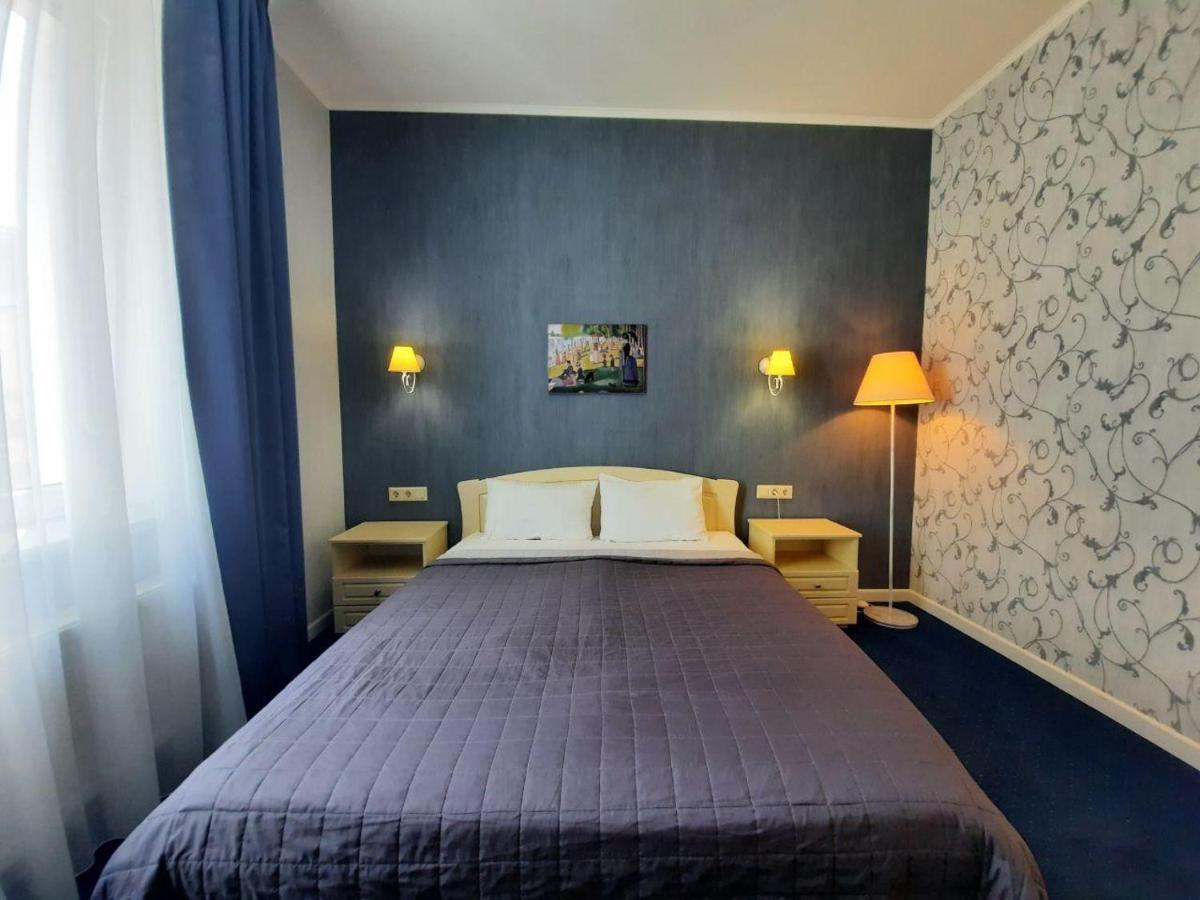 Hotel Ajur Одеса Екстериор снимка