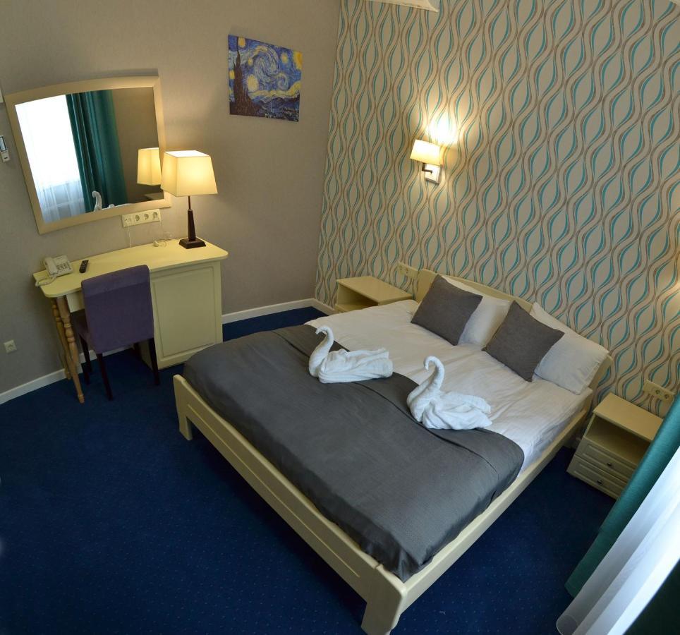 Hotel Ajur Одеса Екстериор снимка