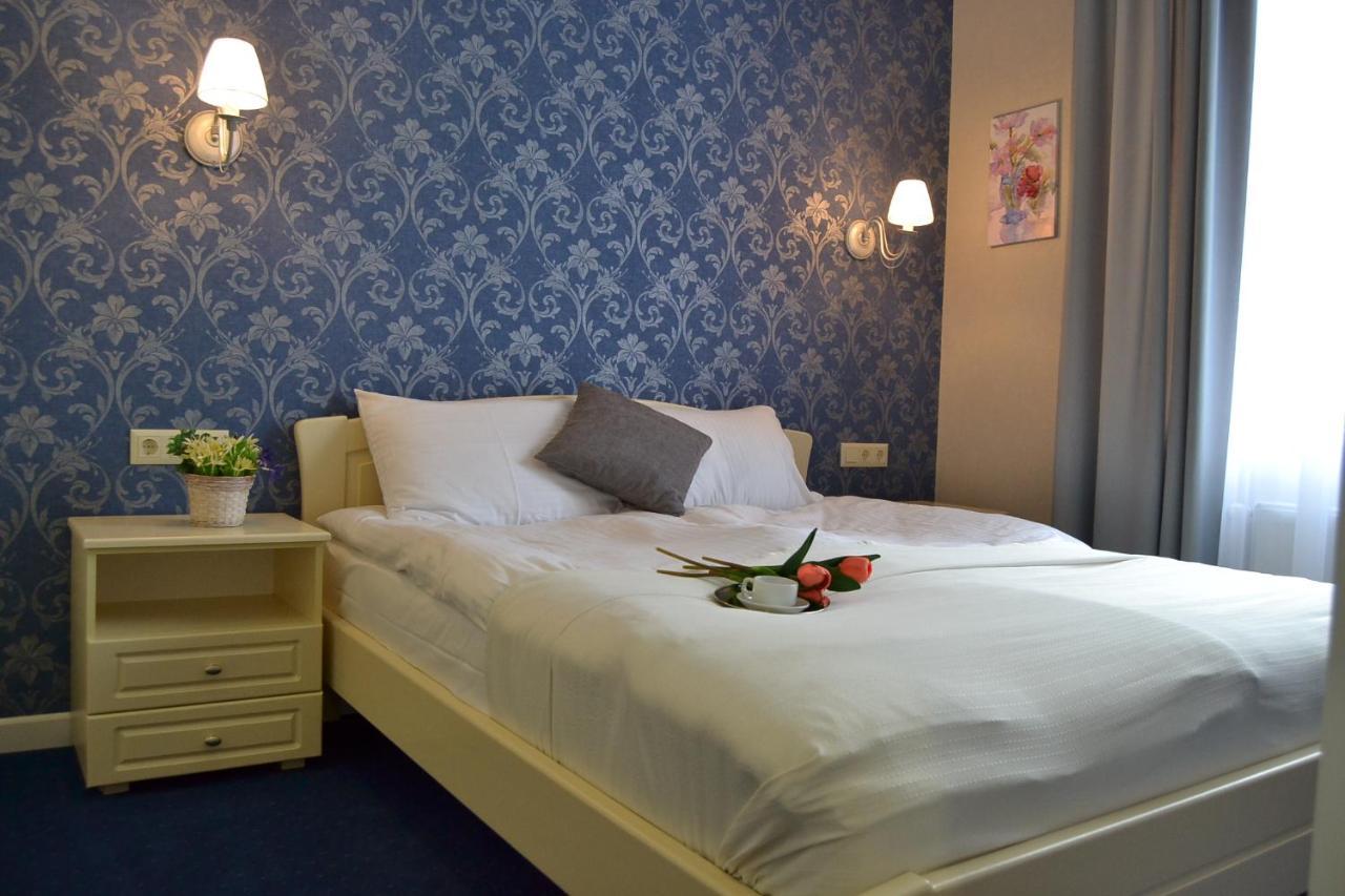 Hotel Ajur Одеса Екстериор снимка